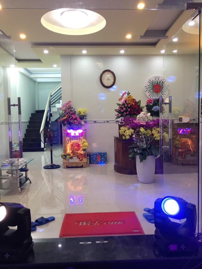 Nha Nghi Y Vy Bed and Breakfast Phu Quoc Buitenkant foto