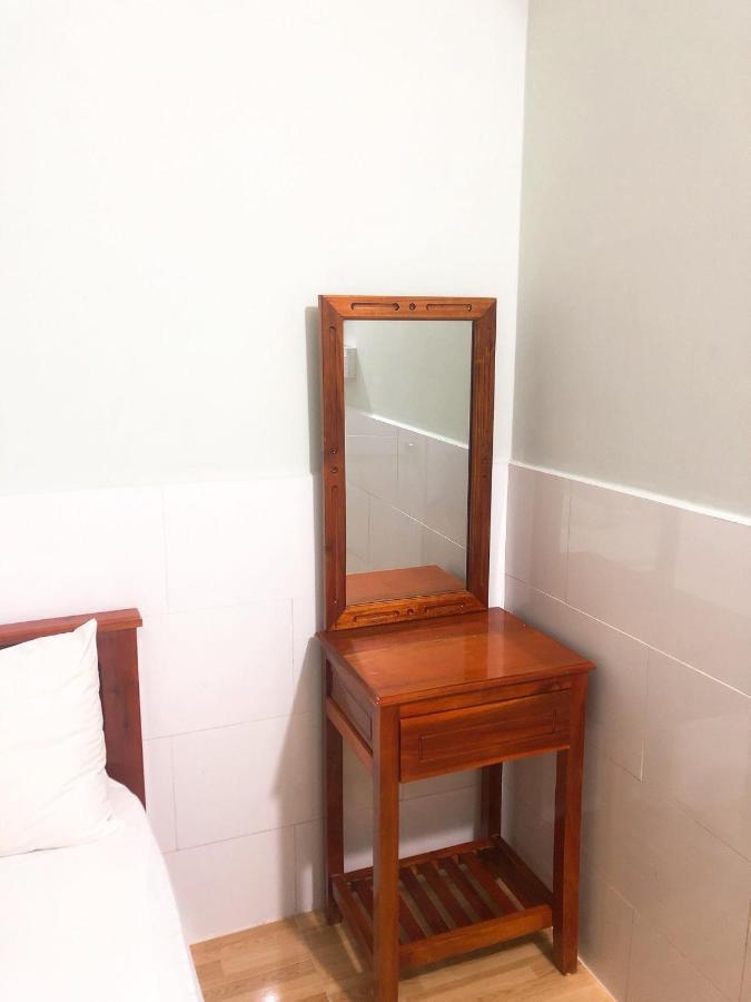 Nha Nghi Y Vy Bed and Breakfast Phu Quoc Buitenkant foto