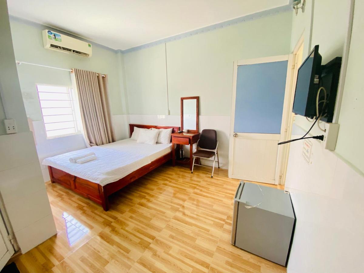 Nha Nghi Y Vy Bed and Breakfast Phu Quoc Buitenkant foto