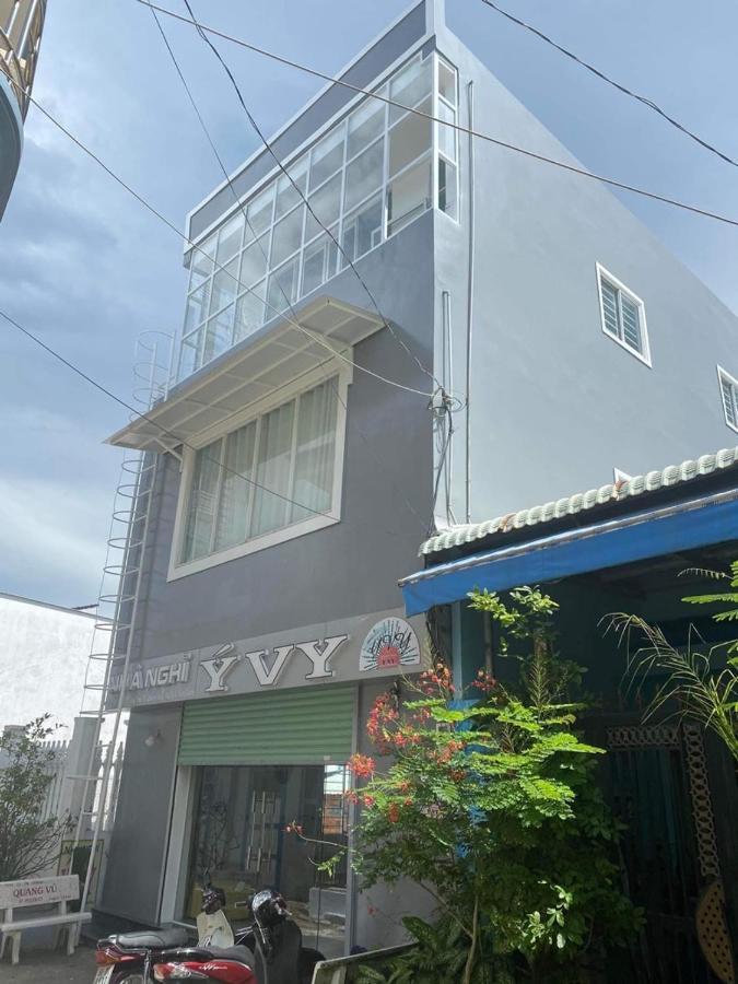Nha Nghi Y Vy Bed and Breakfast Phu Quoc Buitenkant foto